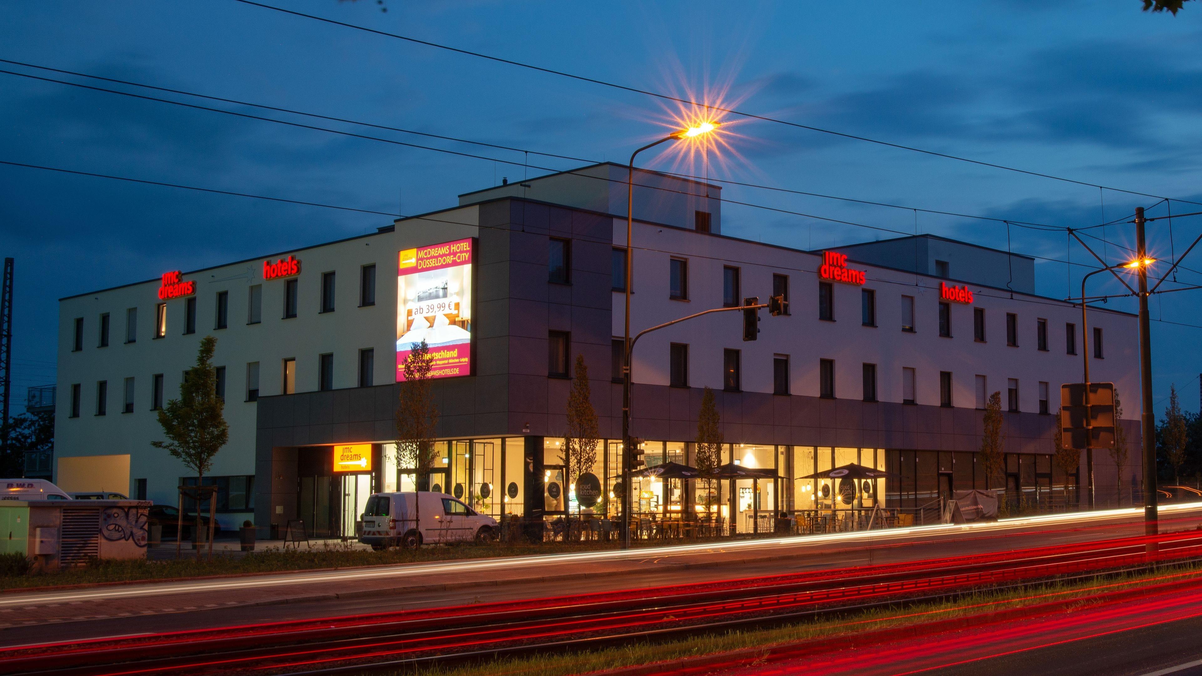 Mcdreams Hotel Duesseldorf-City — Photos 1